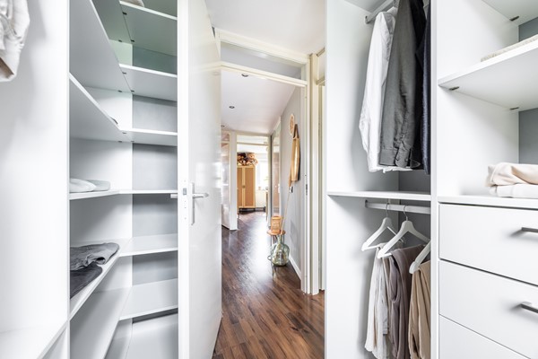 Medium property photo - Glazenmakerhof 120, 2492 RV Den Haag